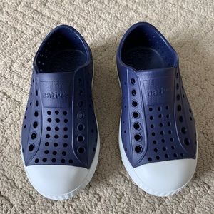 Kids’ Blue Native Jefferson Shoes (Size 8)